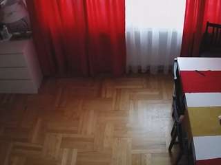 voyeurcam julmodels dining 2